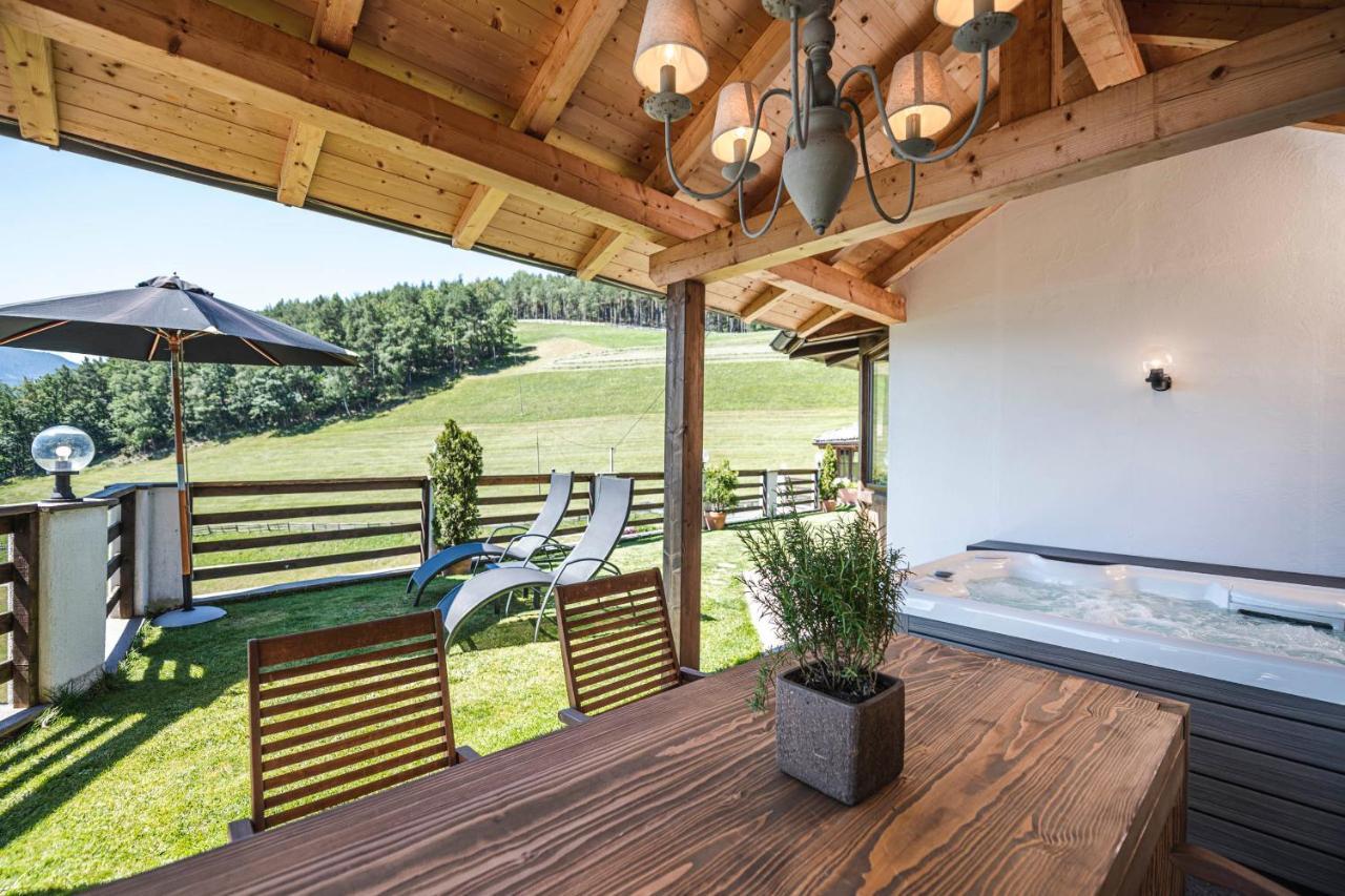 Chalet Grumer Suites&Spa Soprabolzano Exteriér fotografie